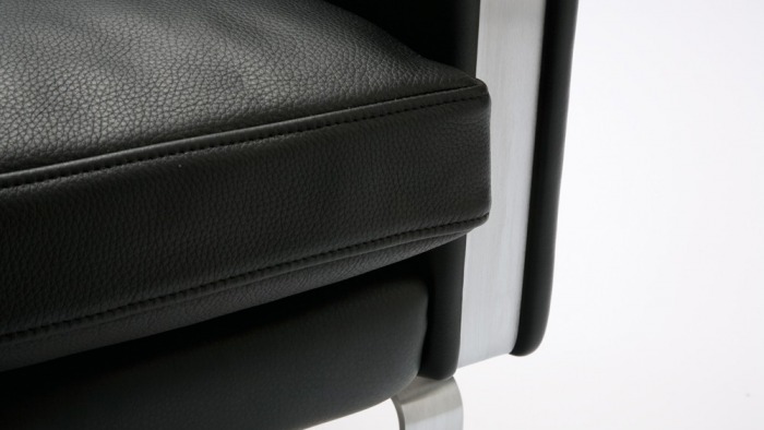 CH100 Series Sofa & Chair