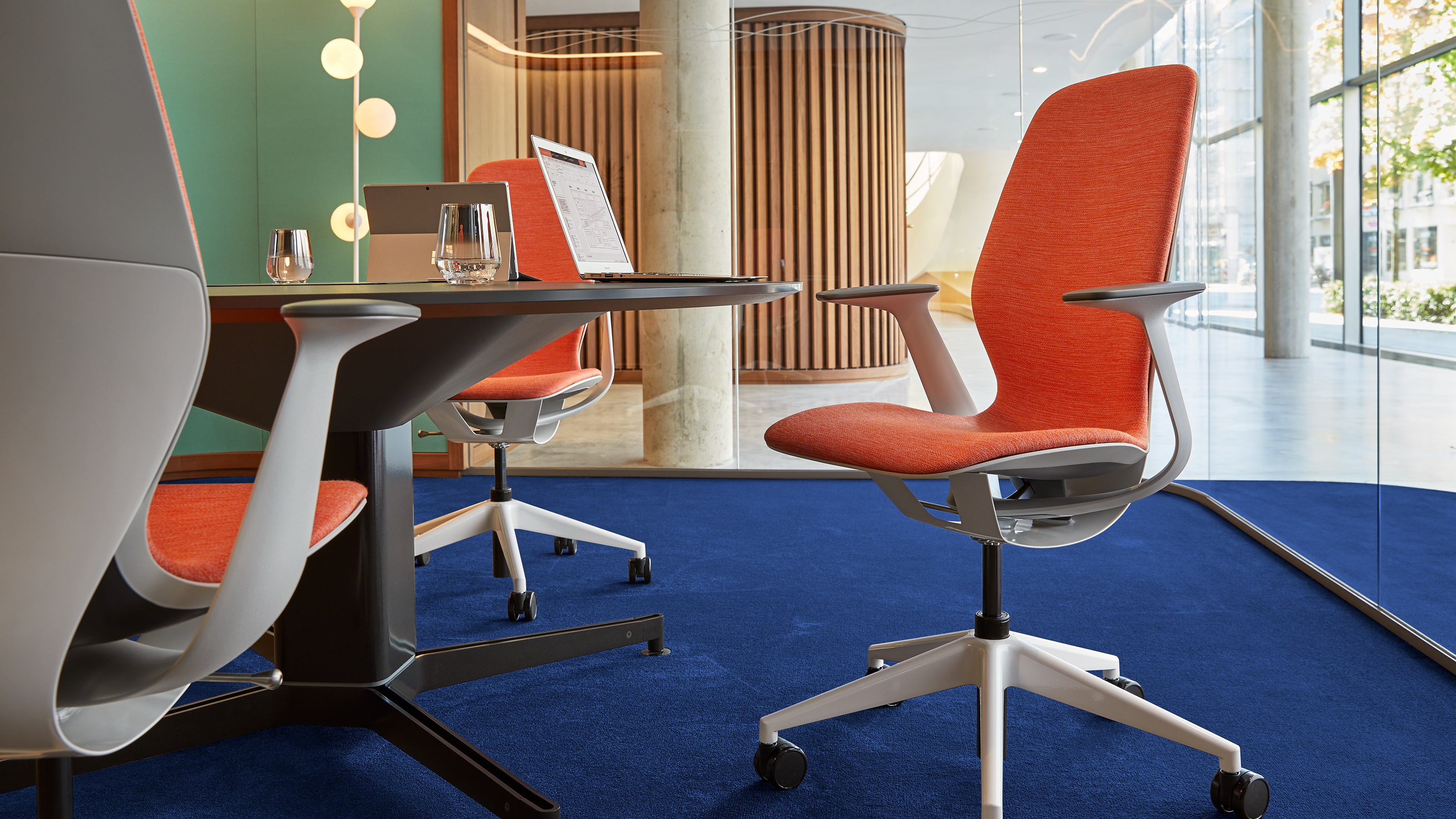 The SILQ office chair by Steelcase