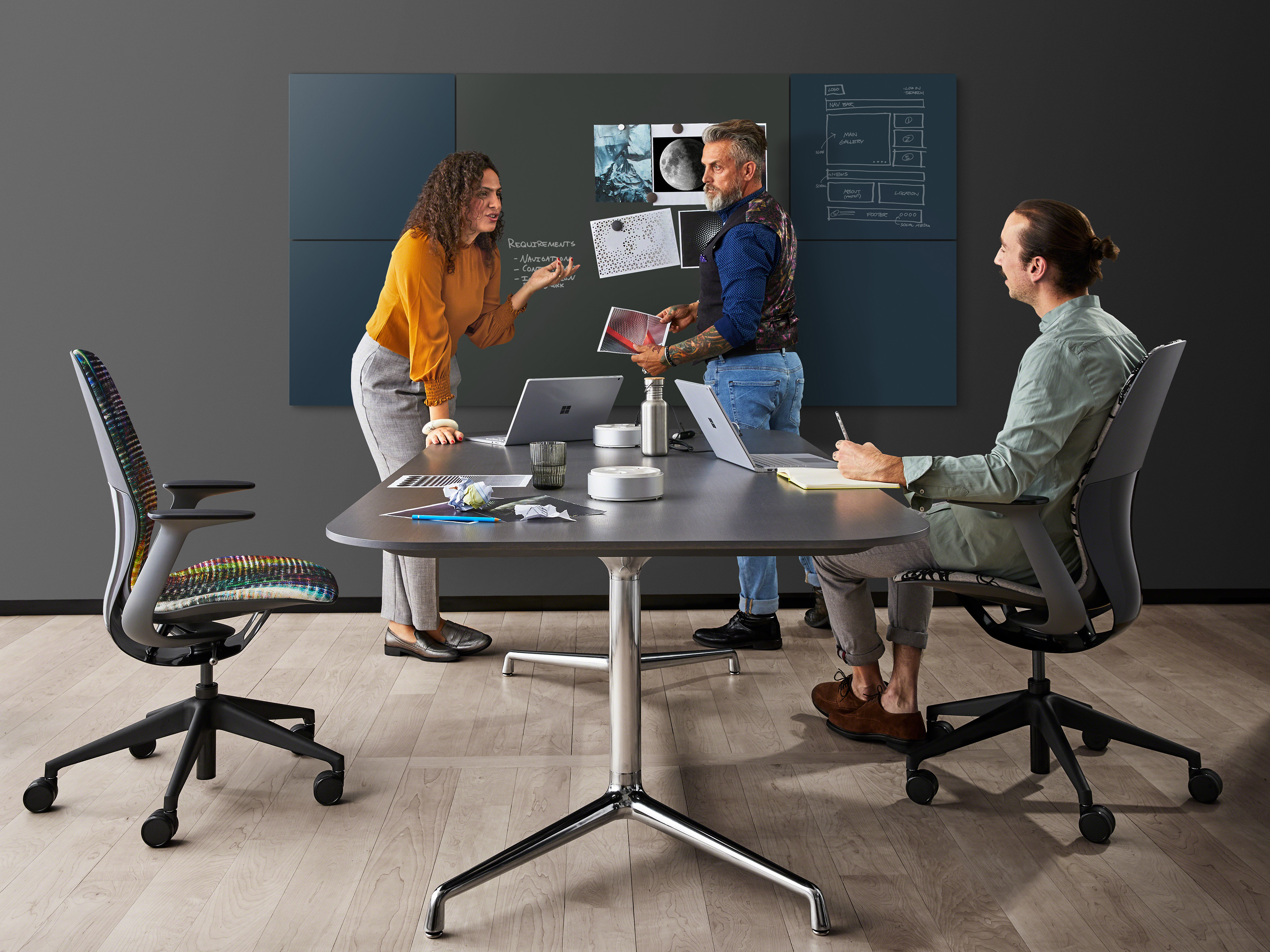 Коллаборация дизайн. Коллаборации в дизайне. Steelcase Migration. Career officechair HD. Space media